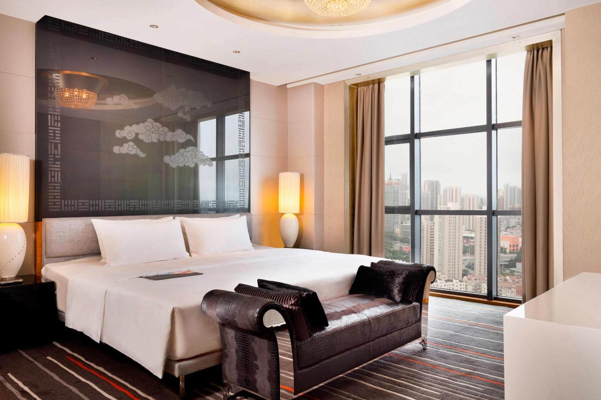 Le Meridien Qingdao Exteriör bild