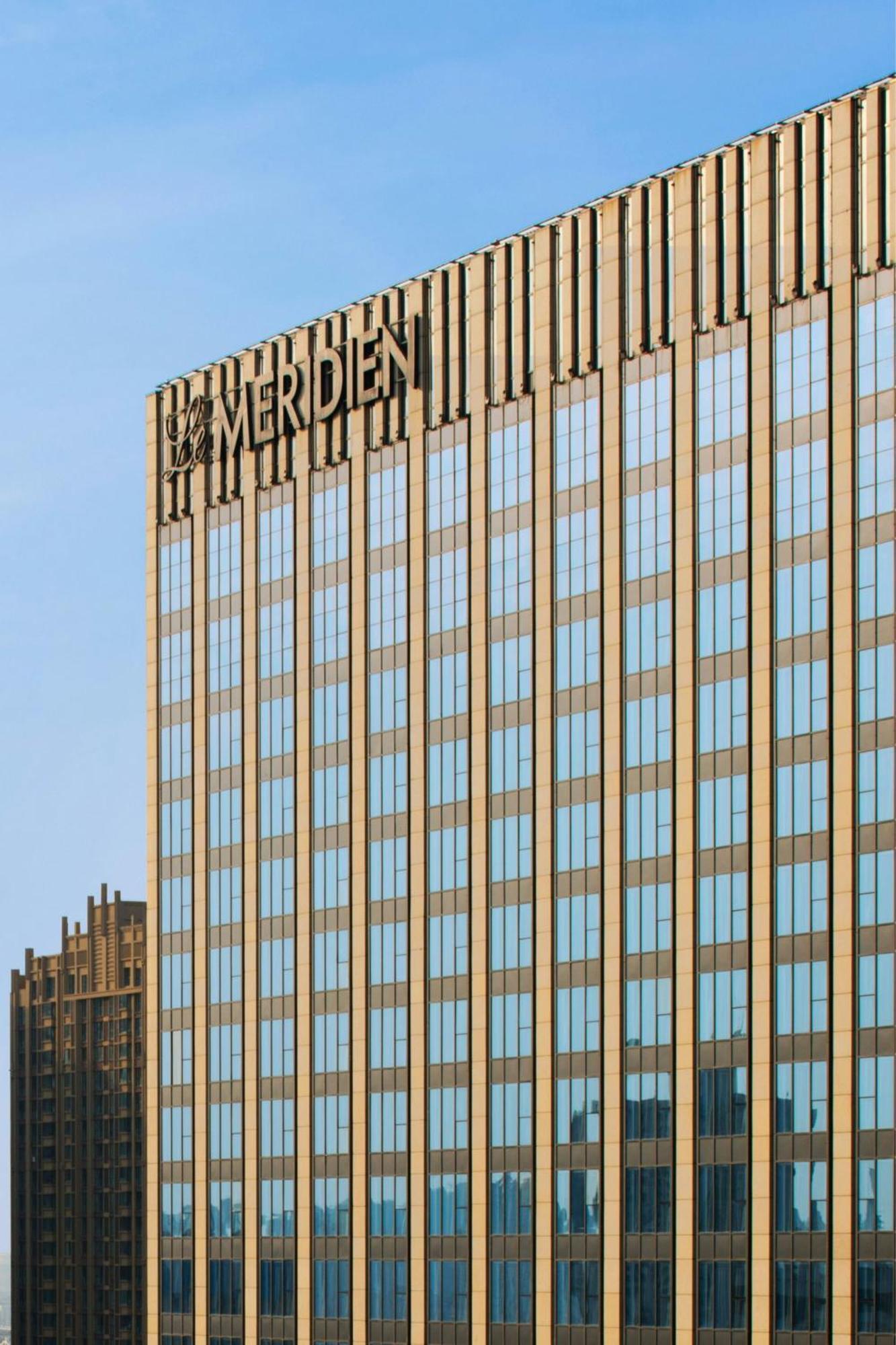 Le Meridien Qingdao Exteriör bild